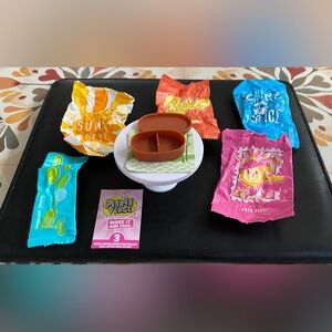 NW 2024 MGA Miniverse make it mini food diner series 3 BENTO BOX